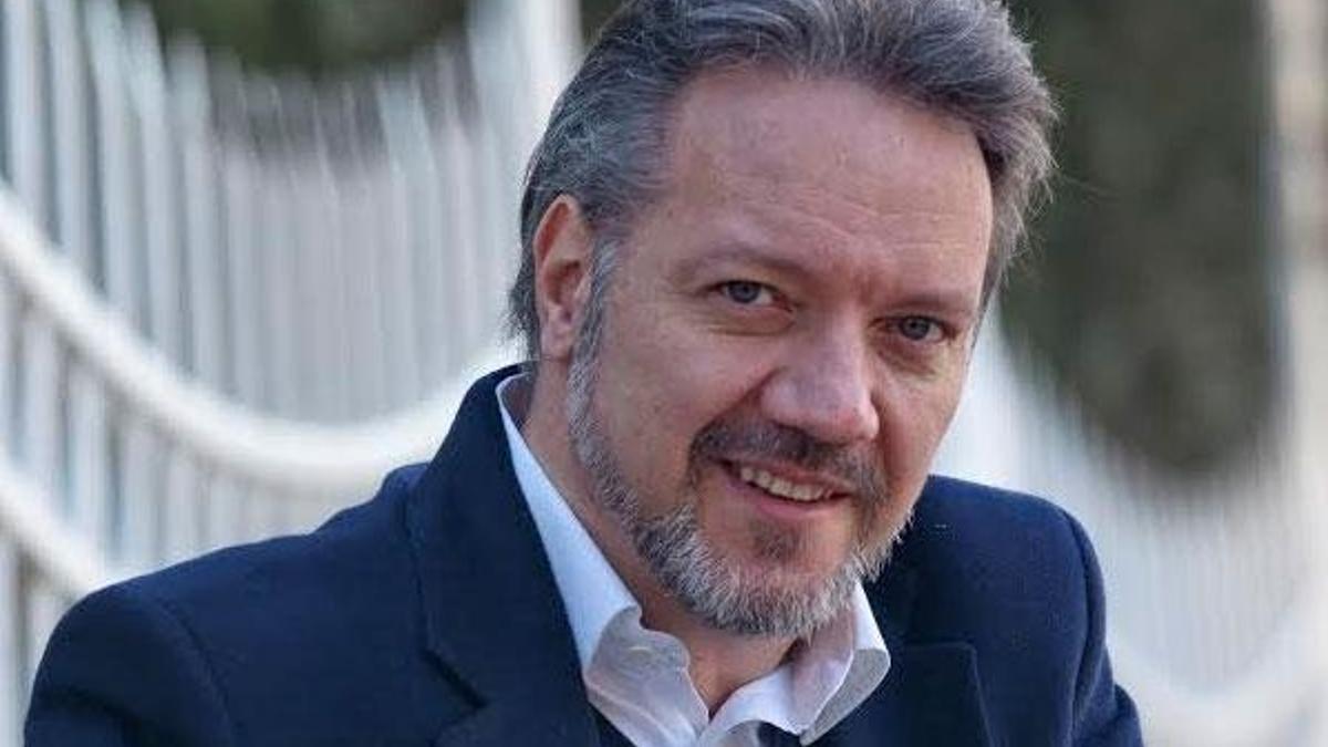 Murat Serezli ‘Özgür Dünya’ ile şaşırtacak!