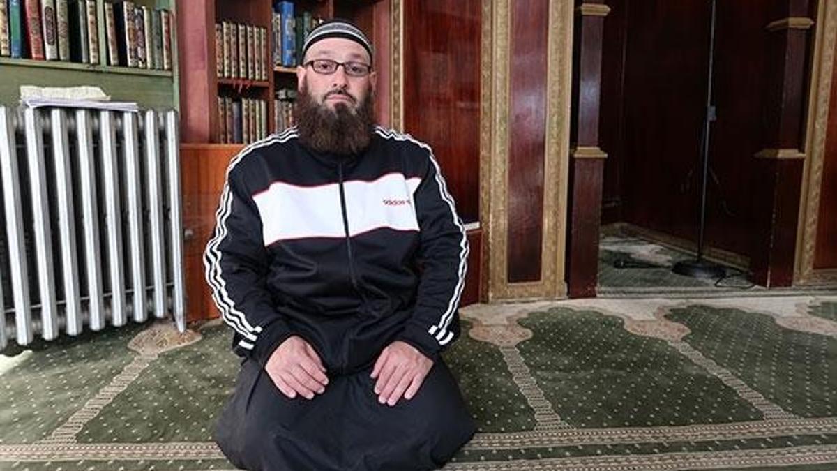 Bir Amerikalının ırkçılıktan Müslümanlığa uzanan hikayesi