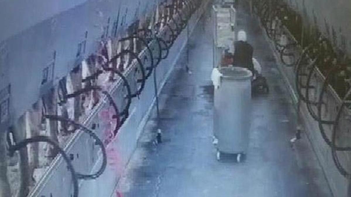 Denizli'deki deprem anı saniye saniye kamerada!