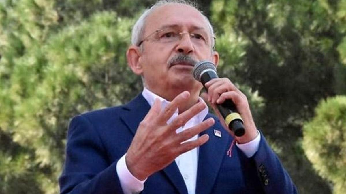 Kılıçdaroğlu, Maltepe'de tapu dağıtım törenine katıldı