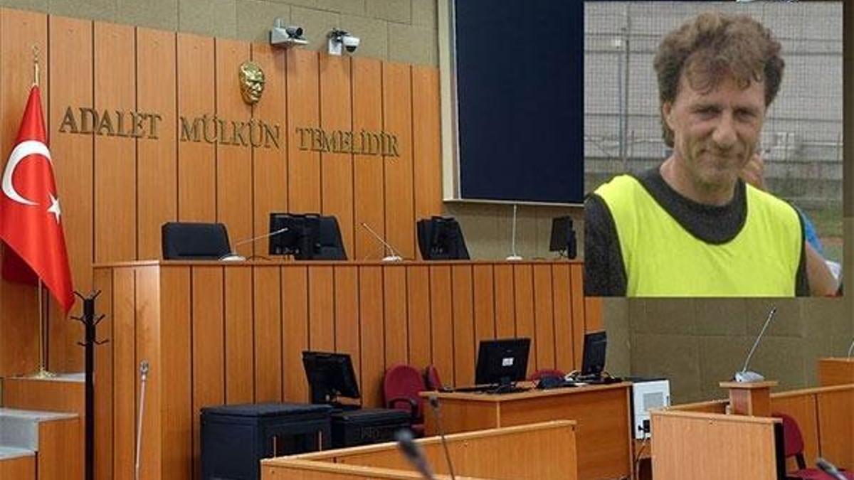 FETÖ'den yargılanan eski futbolcuya hapis