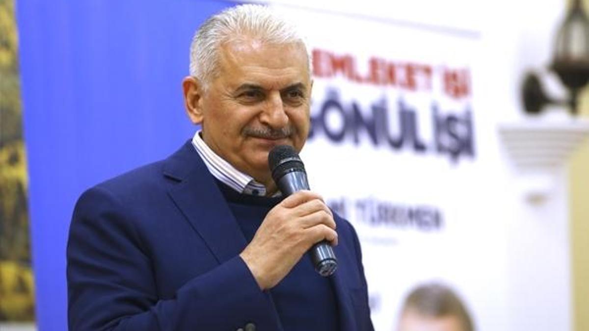Binali Yıldırım: Anlayışımda hizmette siyaset olmaz