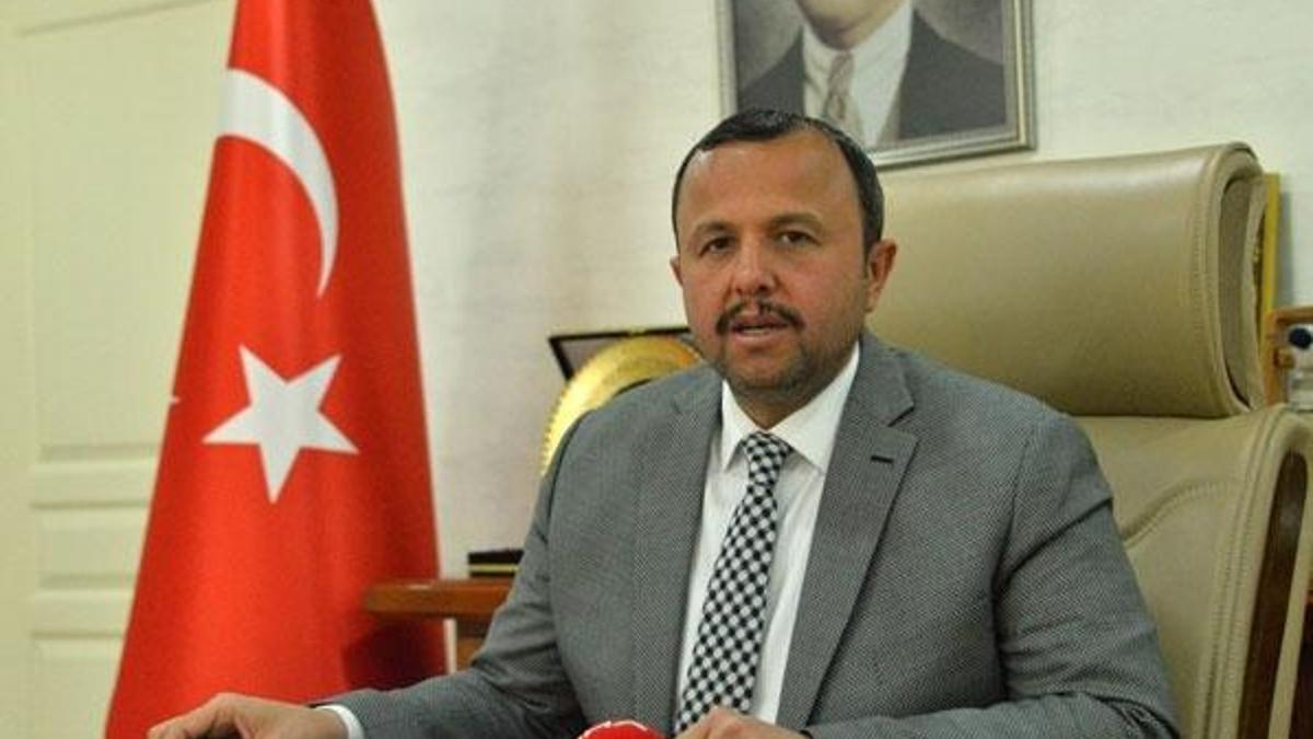 İl Başkanı Taş: 4 soruma yanıt ver Böcek