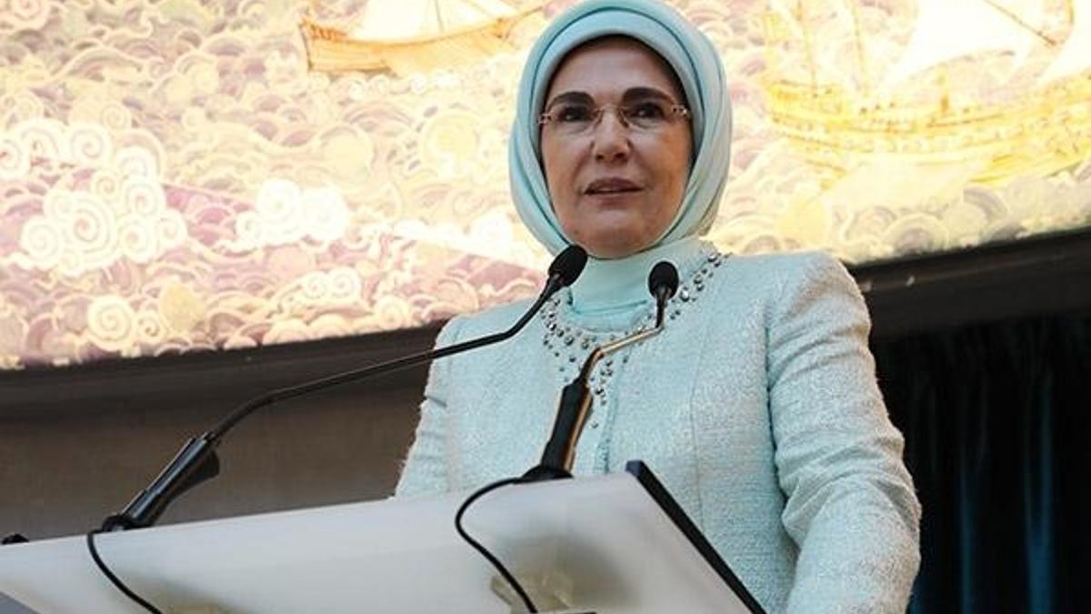 Emine Erdoğan: Sandıklara atacağımız her bir oy ülkenin geleceği için yatırımdır