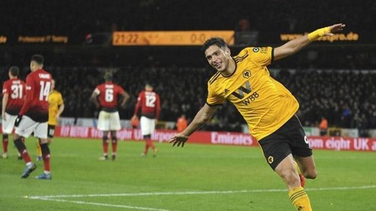 Wolverhampton Wanderers'tan rekor transfer