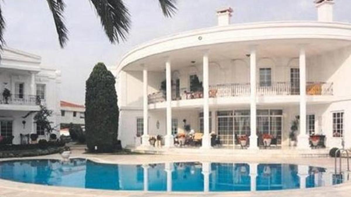 'Medcezir'in çekildiği villa satılıyor