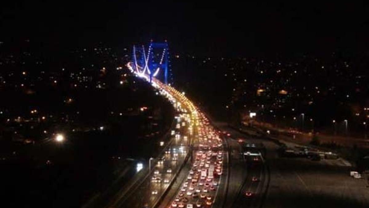 İstanbul'da bazı yollar trafiğe kapatıldı!