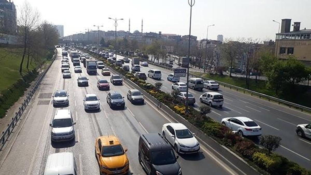 Arabası olanlar dikkat! Değer kaybı tazminatını aracılara kaptırmayın...