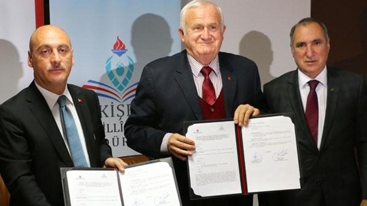 Öğretmenler obezite eğitimi verecek