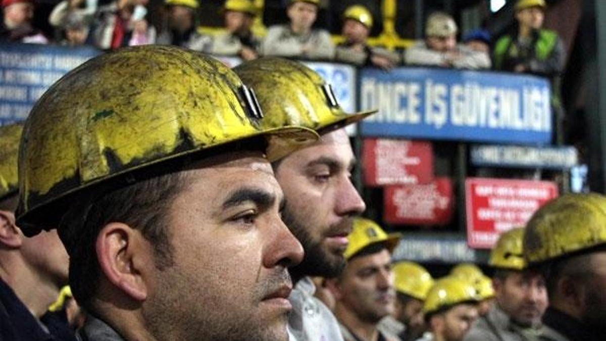 Yüz binlerce çalışanı ilgilendiriyor! Bakanlık duyurdu