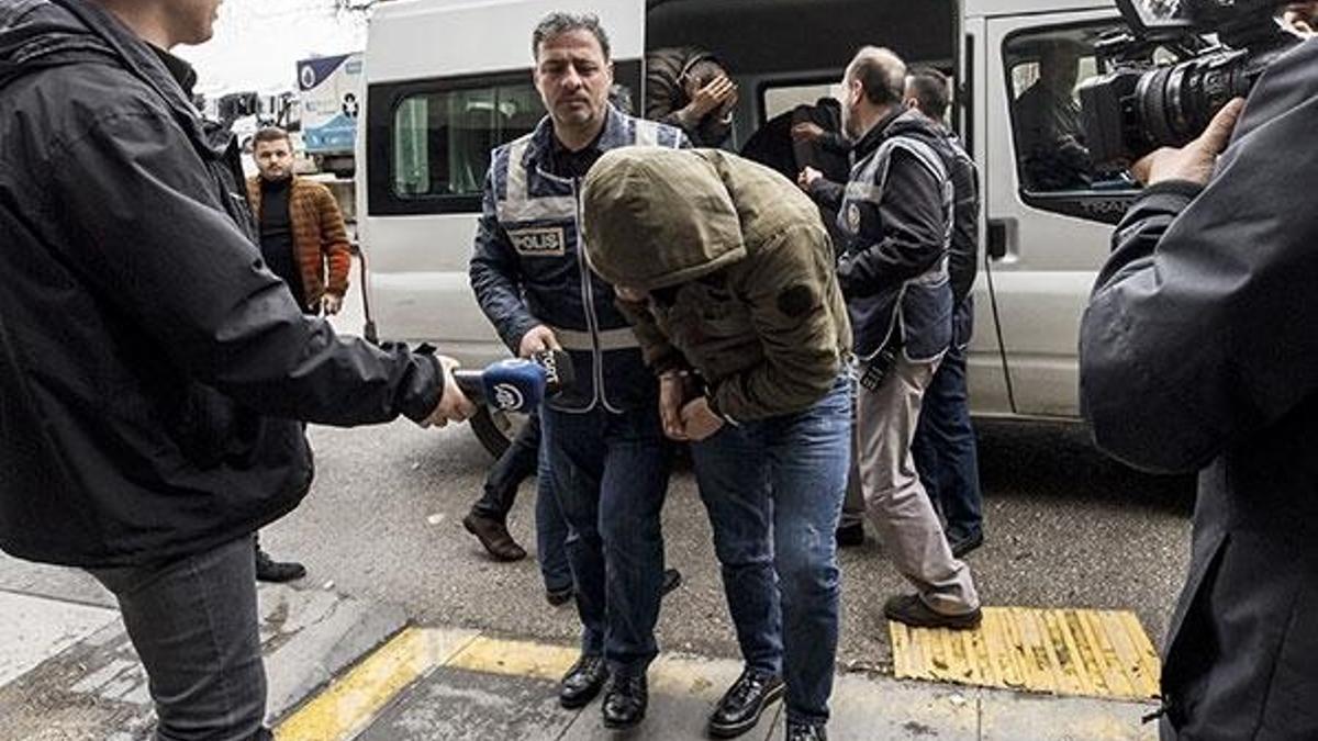 Köpekleri zehirlemekle suçlanan kişiler hakkında flaş karar!