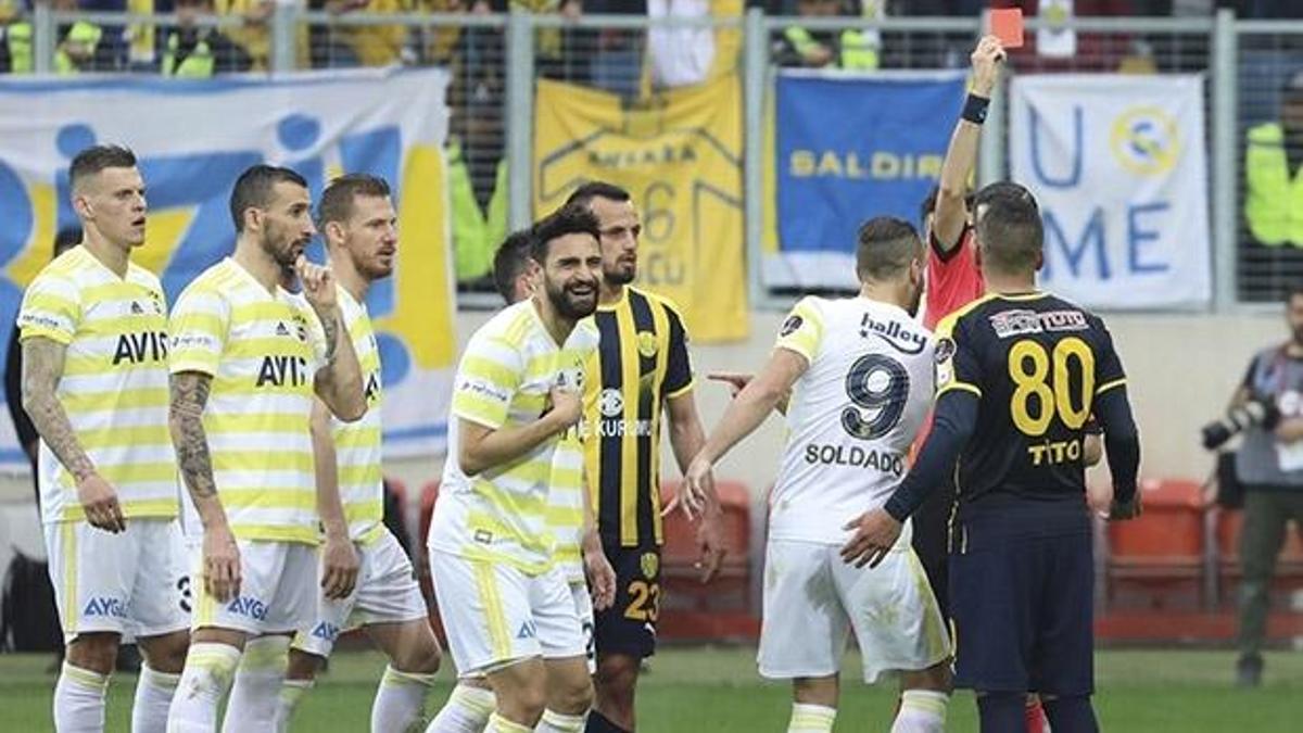 Mehmet Ekici'nin cezası belli oldu!