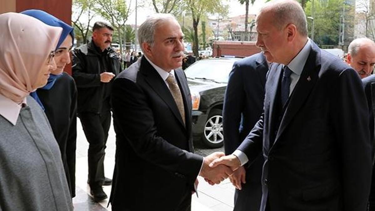 Cumhurbaşkanı Erdoğan'dan Fatih Belediyesi'ne ziyaret