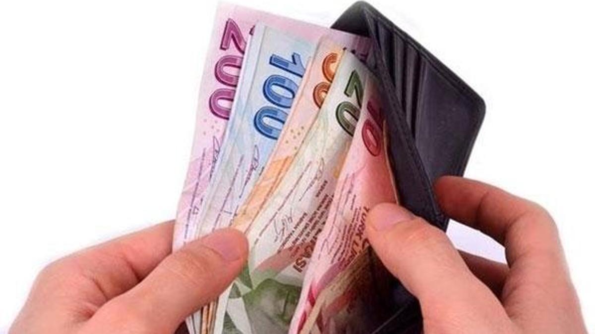Anneye bin 300 TL doğum parası!