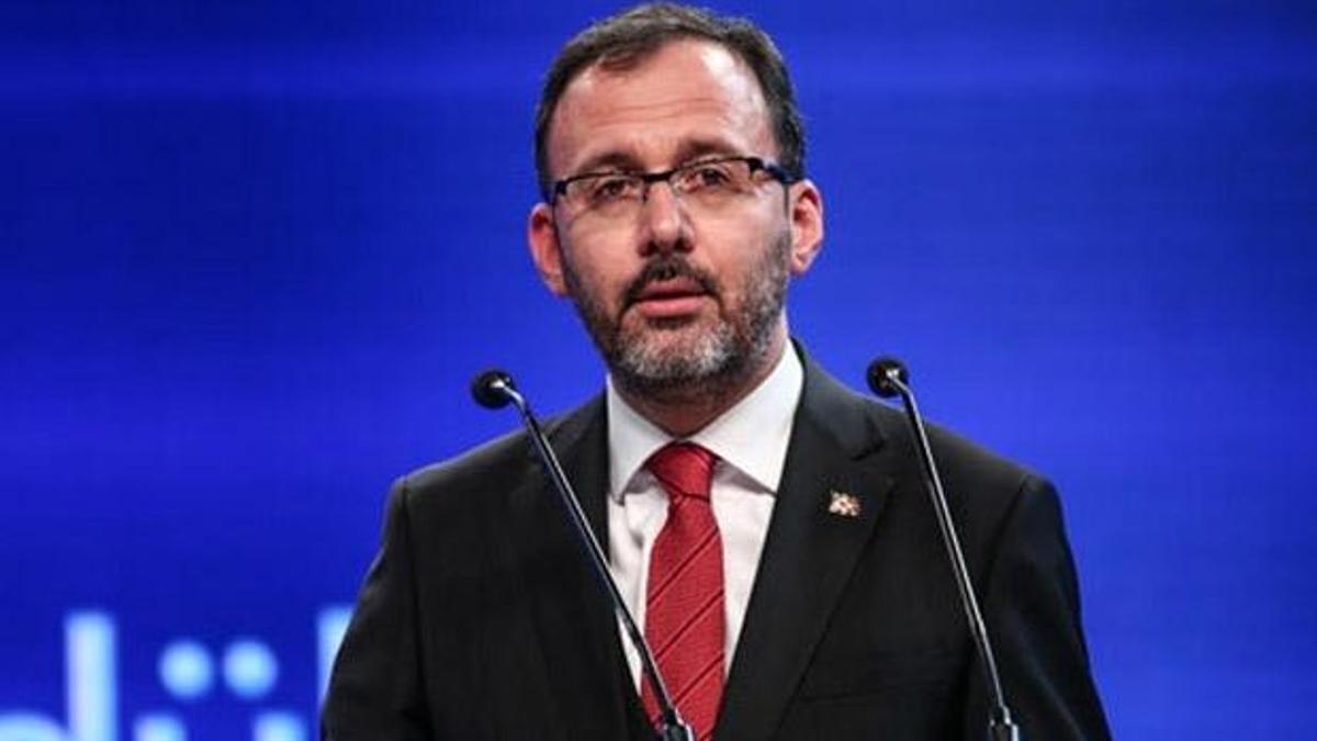 Bakan Kasapoğlu'ndan milli haltercilere tebrik