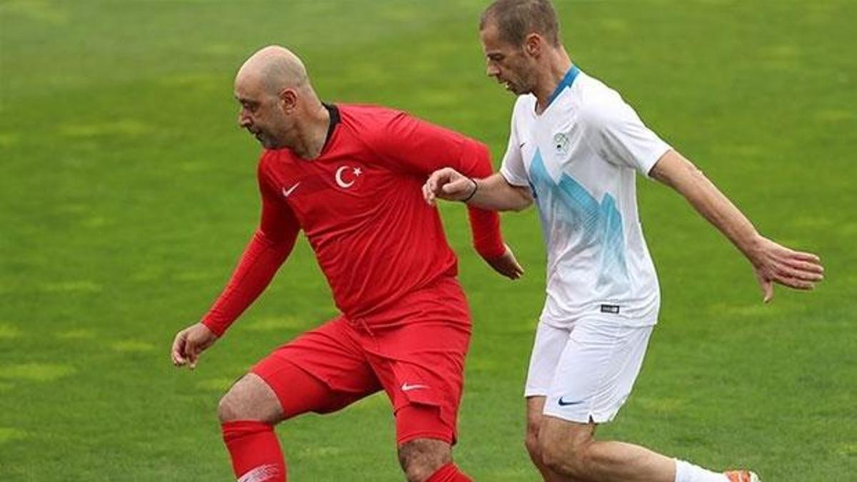 Türkiye ve Slovenya Futbol Federasyonları dostluk maçı oynadı
