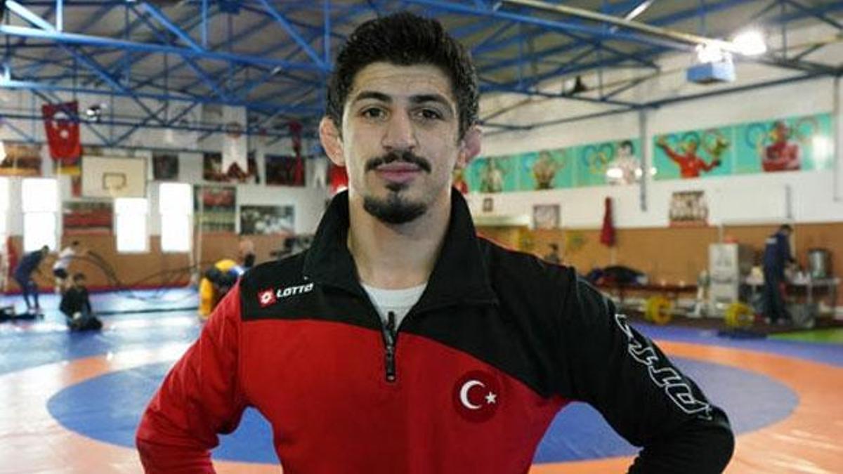 Kerem Kamal'dan bronz madalya