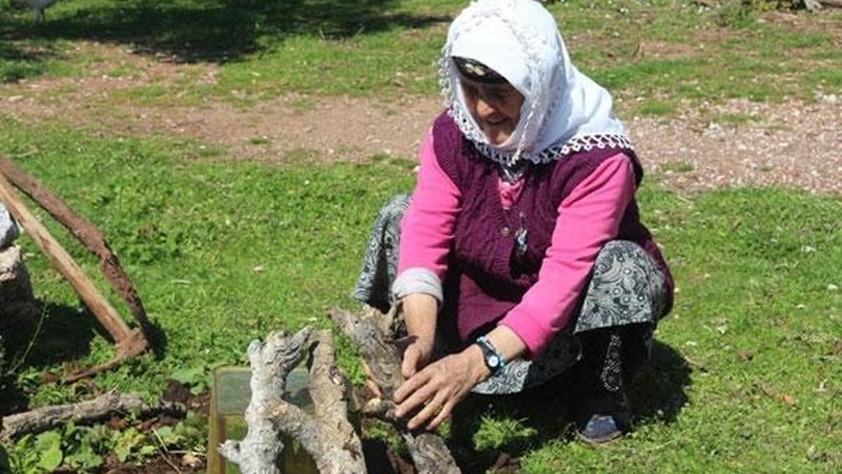 3 saat kaynatıp kilosunu 200 liradan satıyor!