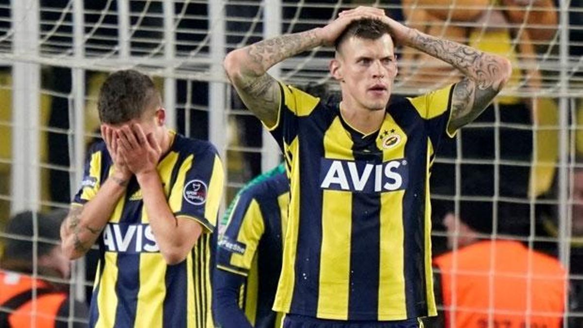 Fenerbahçe'de büyük tehlike! 7 futbolcu...