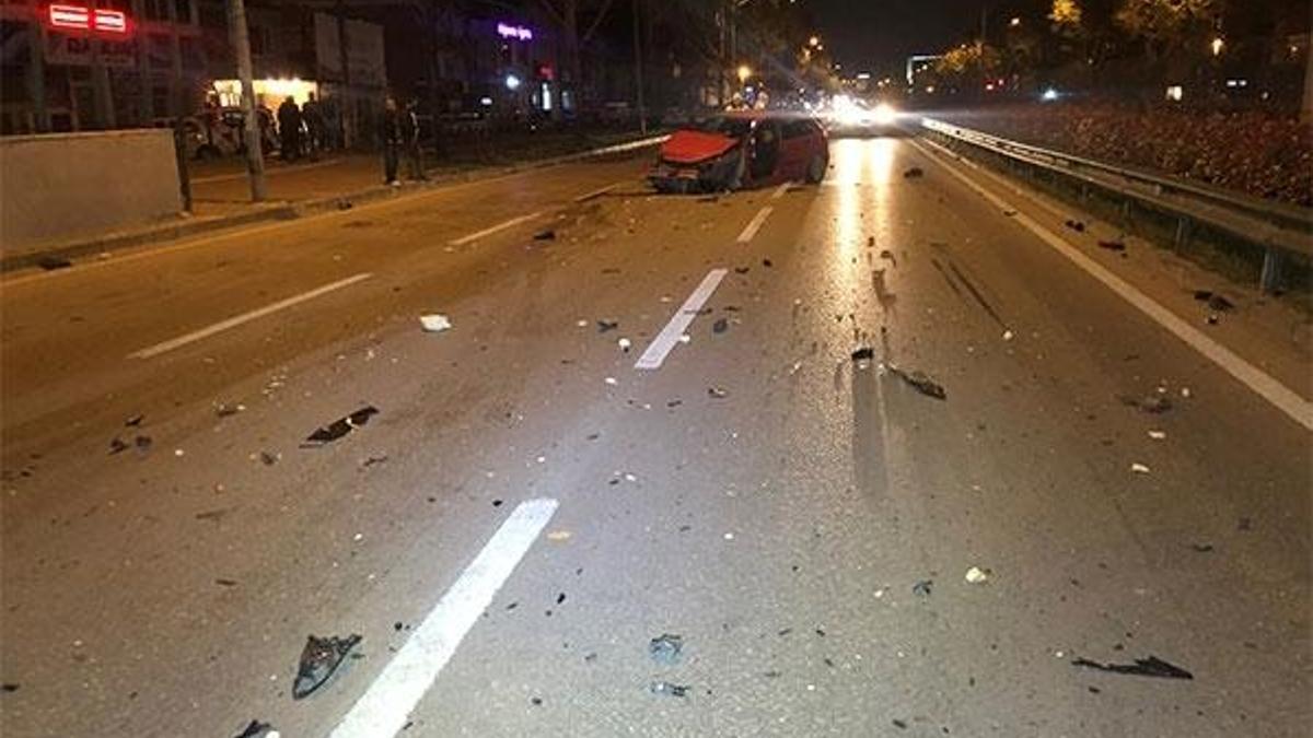 Kazadan kurtulanlara arkadan gelen otomobil çarptı