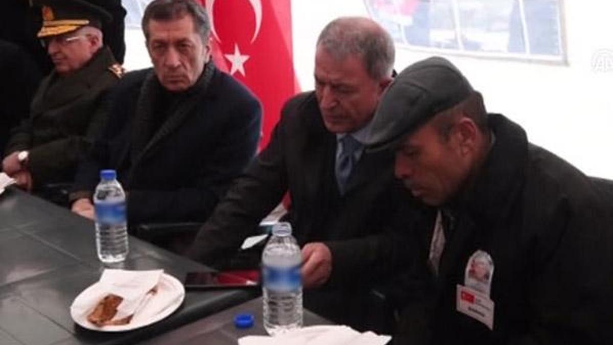 Cumhurbaşkanı Erdoğan şehit ailesine taziyelerini iletti