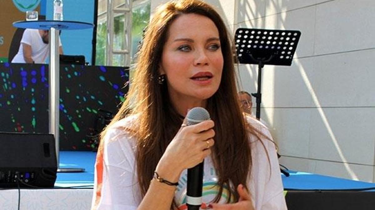 Ebru Şallı: Kilo veremeyince oturup yemeye başlıyorlar