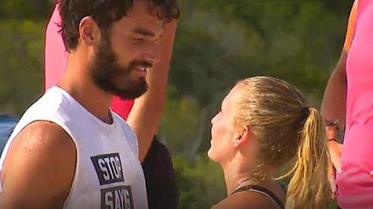Survivor'da olay: Sevgili misiniz, kardeş mi?