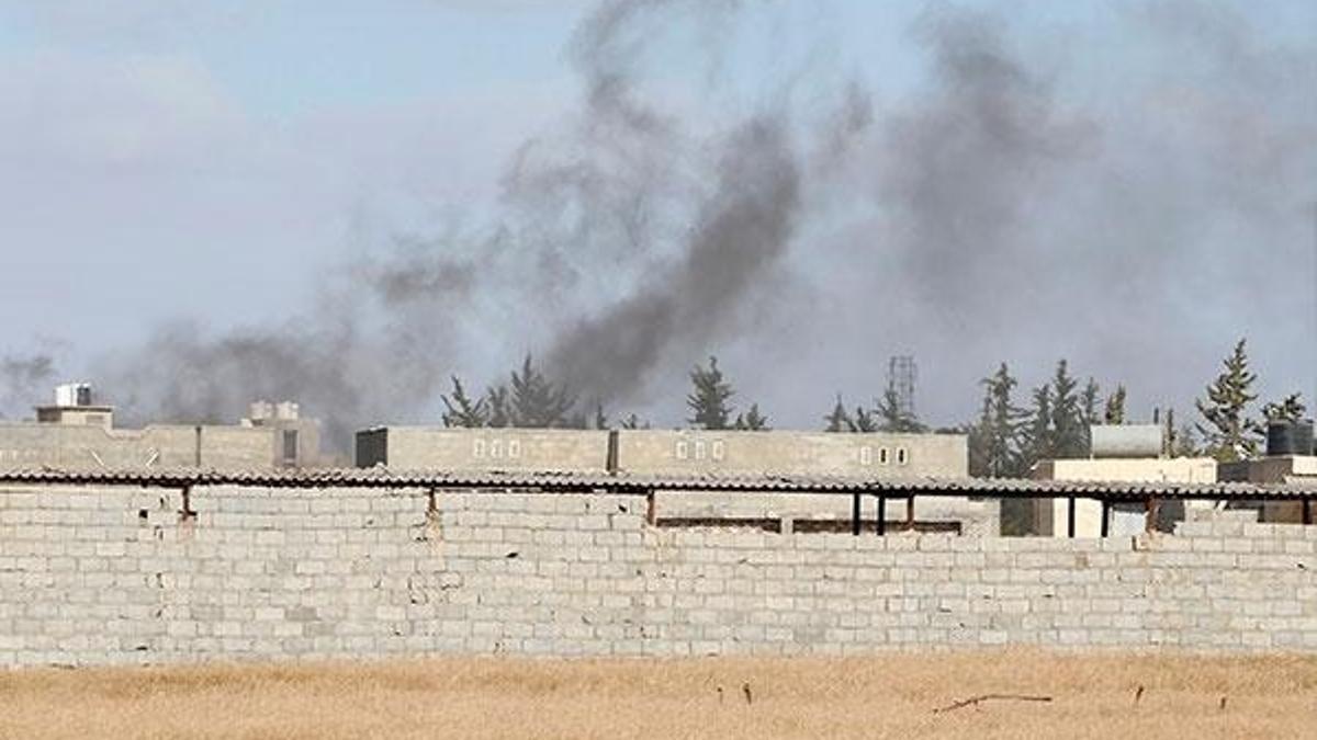 Libya'nın en büyük petrol kuyusuna silahlı saldırı