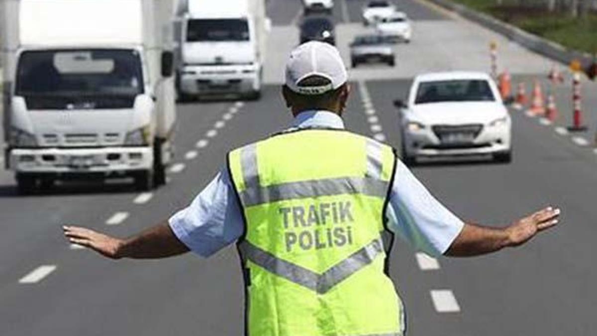 İstanbul'da bazı yollar yarın trafiğe kapatılacak