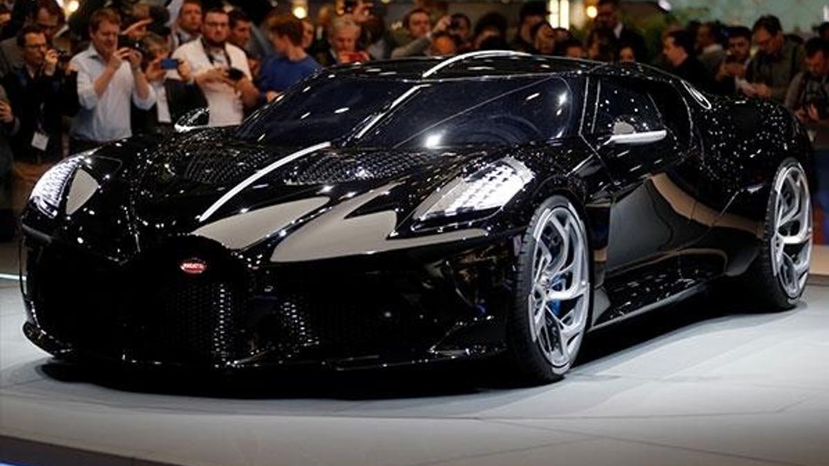 Ronaldo, Bugatti La Voiture Noire'ı satın alıyor!