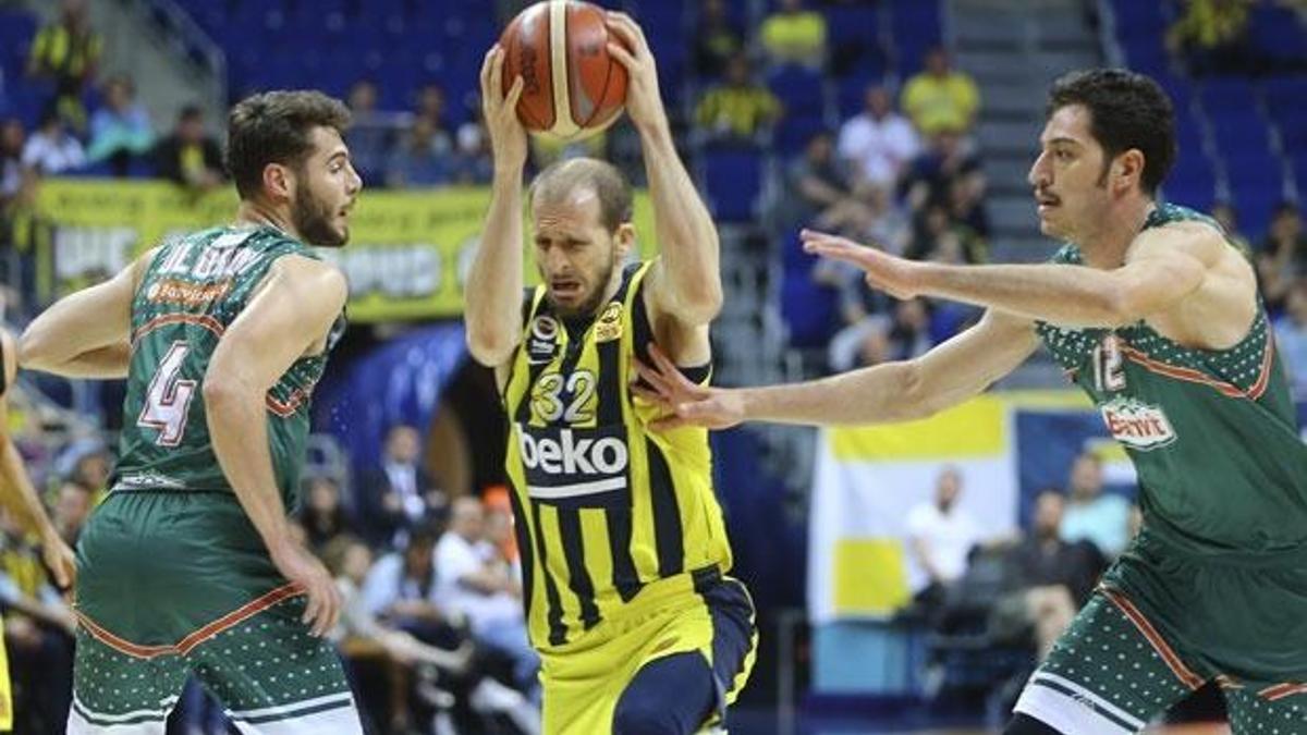 Fenerbahçe Beko 72 maç sonra evinde kaybetti!