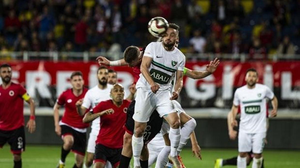 Spor Toto 1. Lig'de de yarış kızıştı!