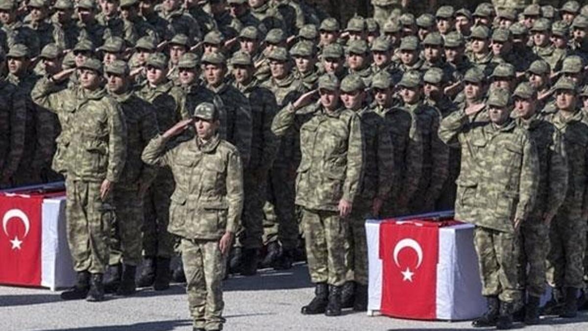 Askere giden çalışan işsizlik maaşı alabilir mi?