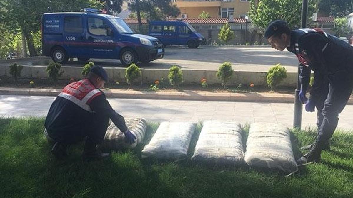 Denizde batan tekneden 1,4 ton uyuşturucu çıktı