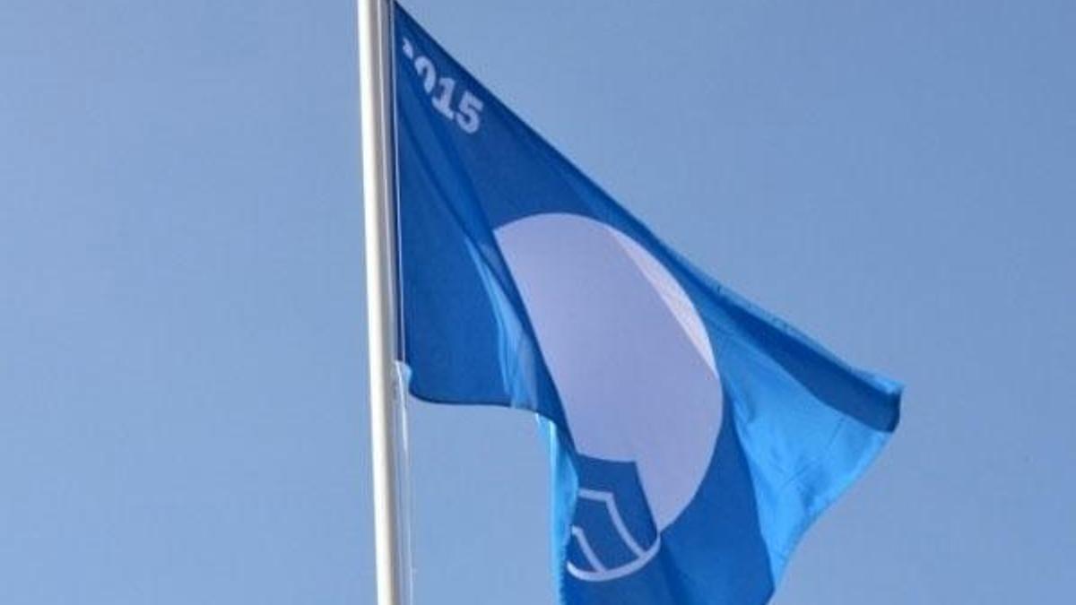 Kuşadası’na 21 mavi bayrak