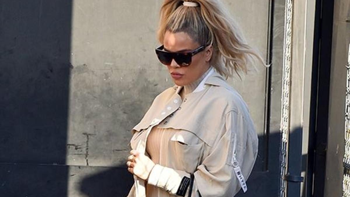'Üçüncü sınıf ünlü' Khloe Kardashian!