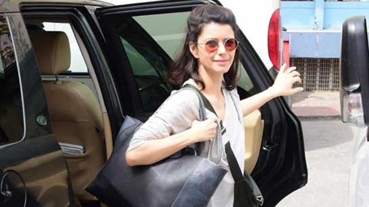 Beren Saat'ten şoke eden hamle!
