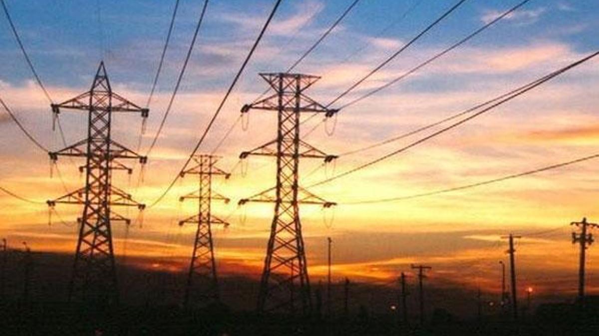 Bakan Dönmez'den 'kendi elektriğini kendin üret' çağrısı