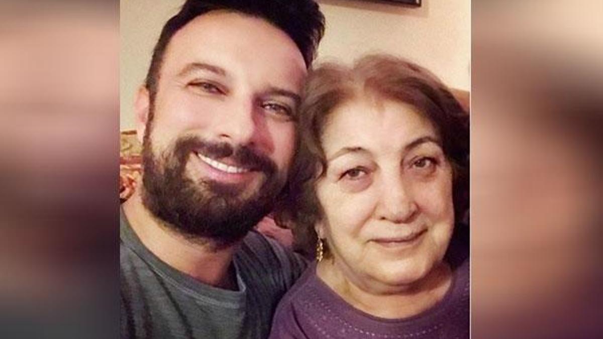 Megastar ilk kez kızını paylaştı!