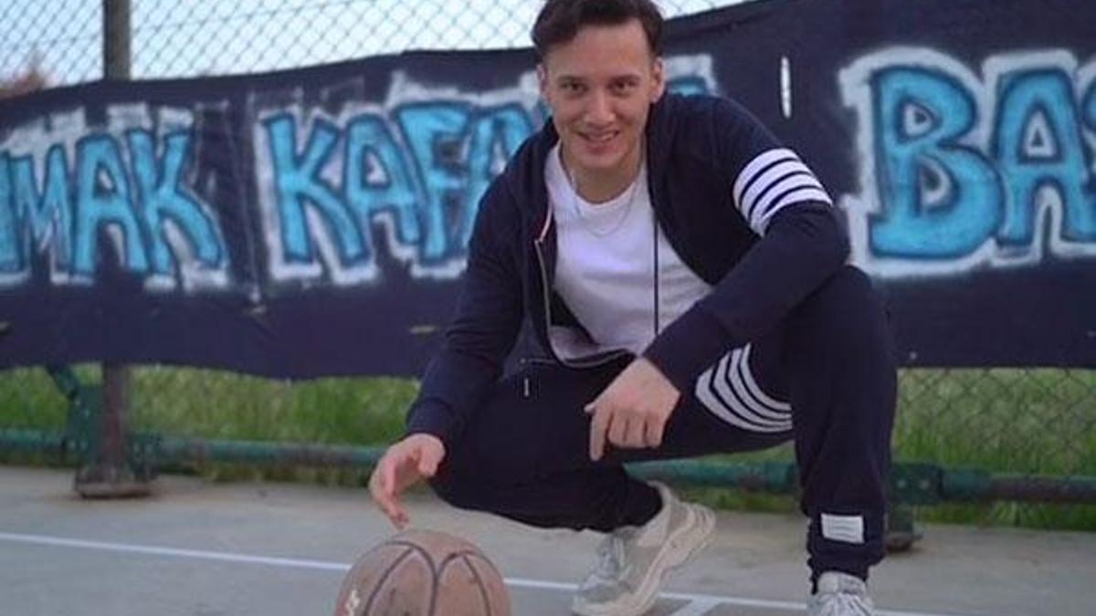 Edis ve Head&Shoulders’tan yaza damga vuracak efsane şarkı!