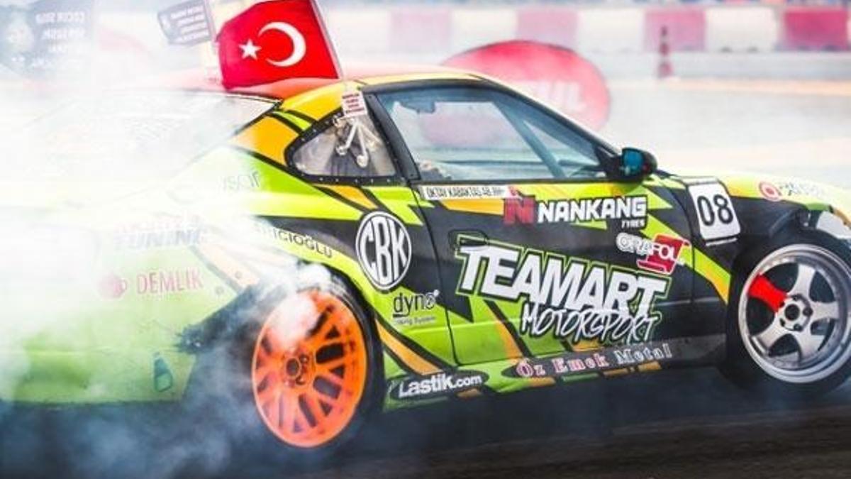 Atatürk Olimpiyat Stadı'nda drift rüzgarı!