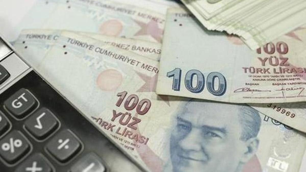 Emeklilerin gözü ek ödemede! Aylık 344 lira...