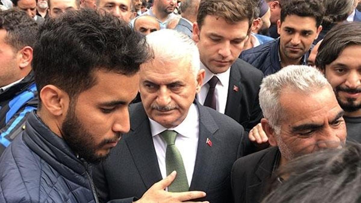 Binali Yıldırım: Emeklilikte yaşa takılanlar için çalışma yapılıyor
