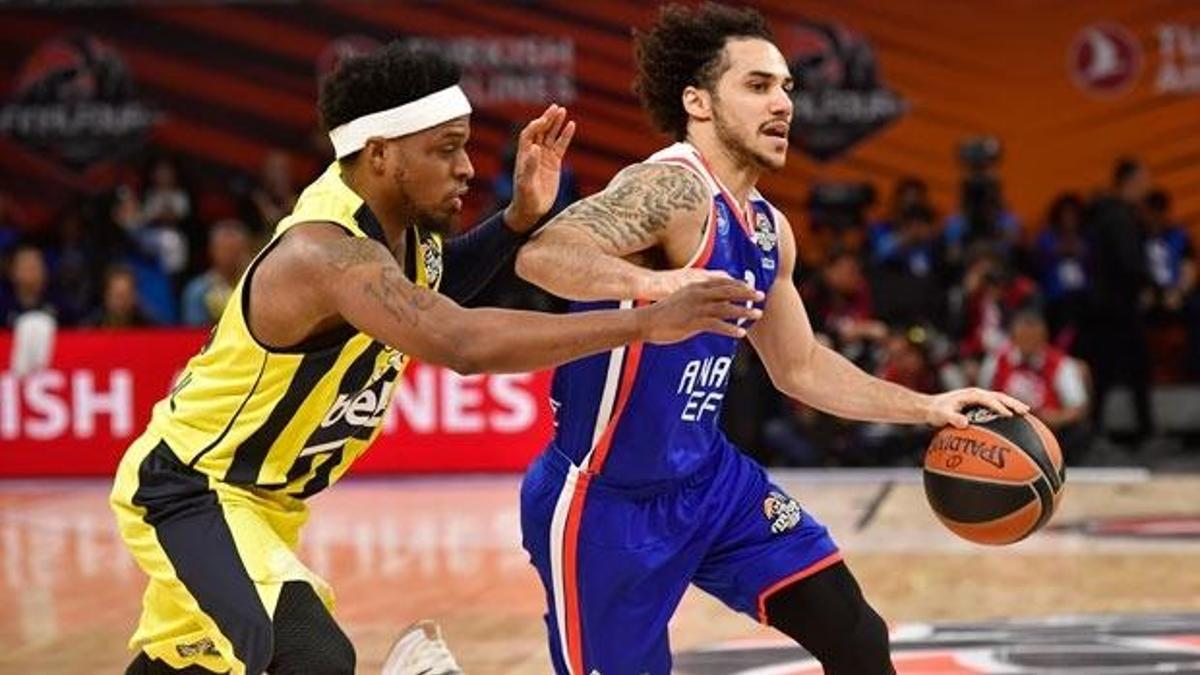 Anadolu Efes, Fenerbahçe Beko'yu yendi! Rakibi...