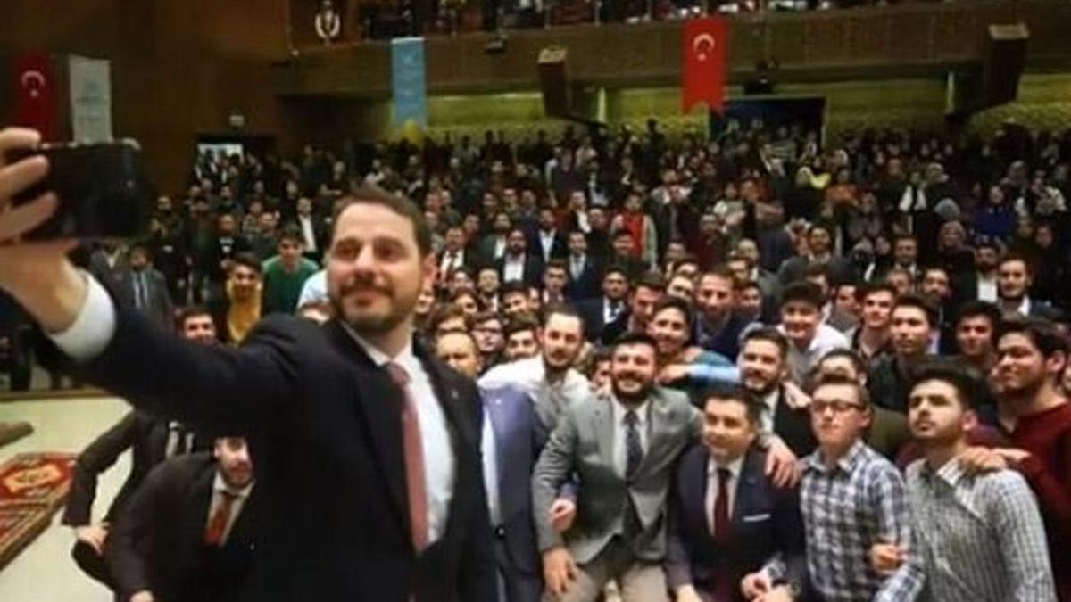 Bakan Albayrak'tan 19 Mayıs paylaşımı!