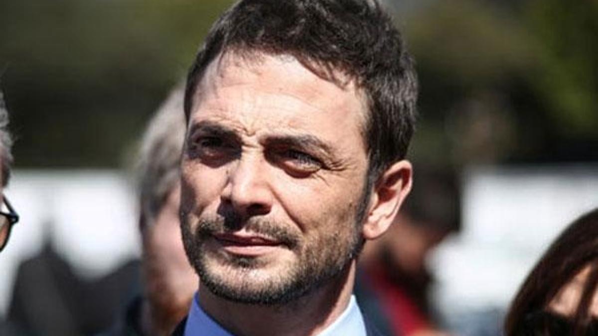 Ahmet Kural kendini spora verdi!