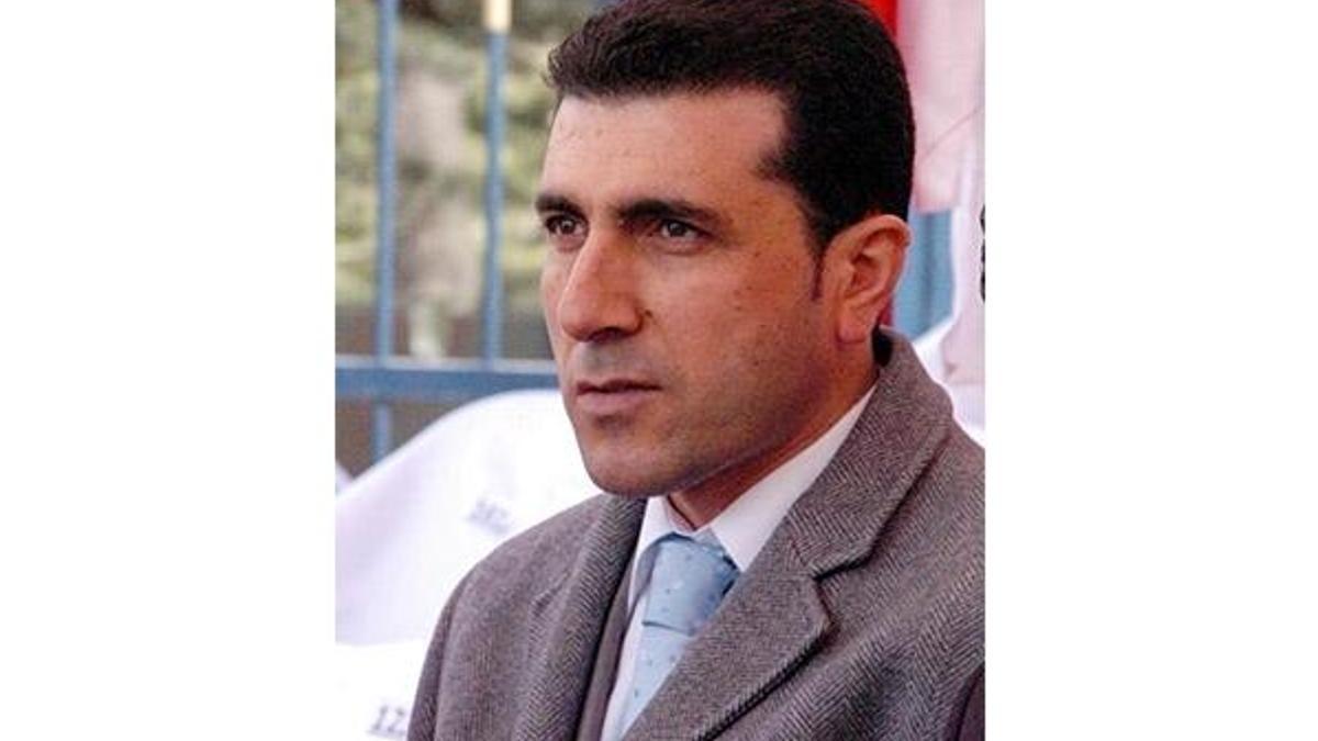 FETÖ'den yargılanan eski savcı Osman Şanal'a hapis