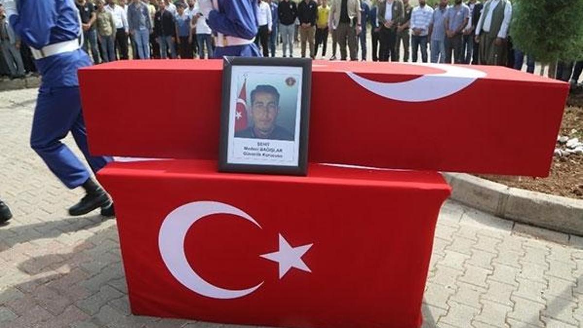 Şehit güvenlik korucusu son yolculuğuna uğurlandı