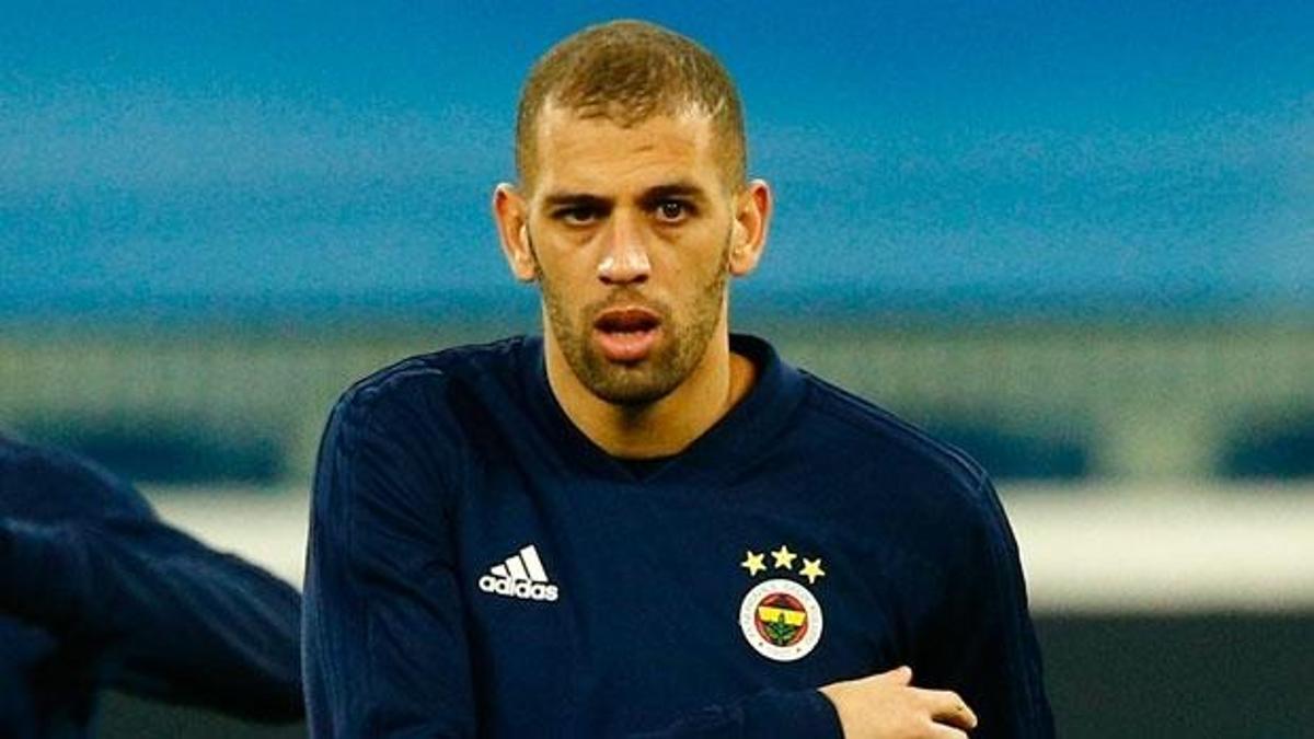 Slimani Süper Lig'de kalıyor!
