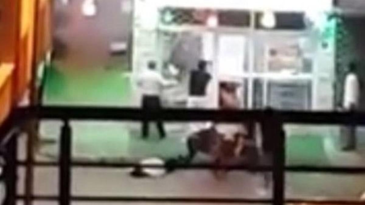 Bağcılar'da park kavgası: İki kişi öldü, 7 kişi yaralı